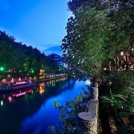 Moon Reflection River Lnn Hotel Guilin Exterior photo